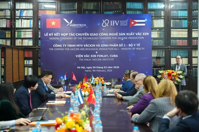 1 17702585992291455420639