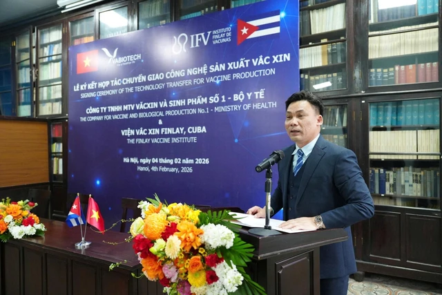 3 17702585995071095952199